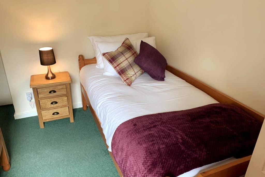 Cairngorm Cottage Авимор Екстериор снимка