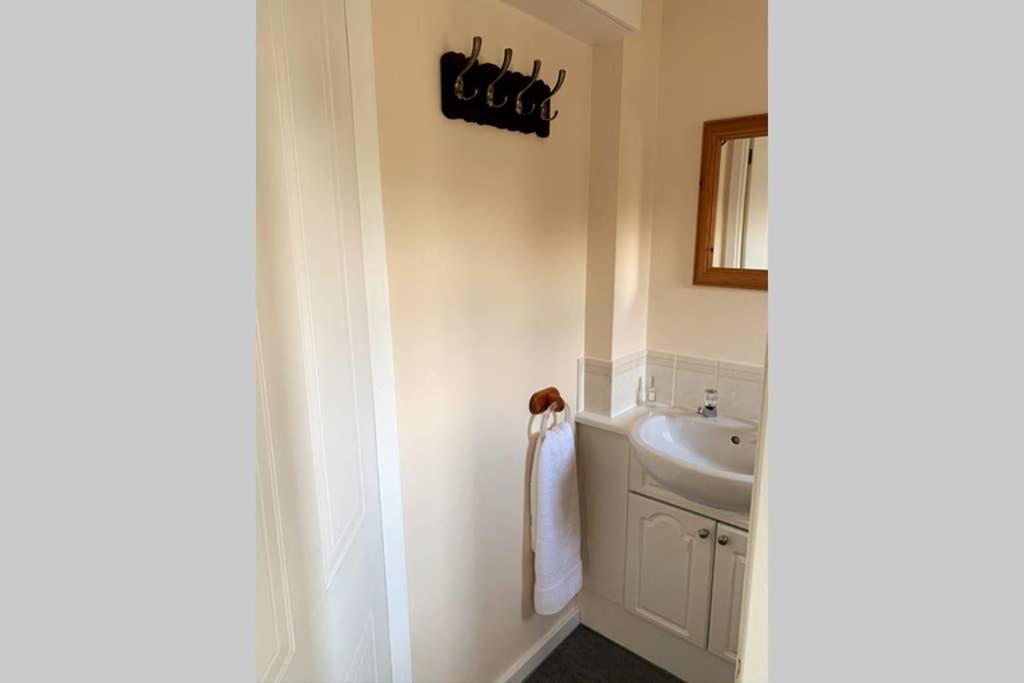 Cairngorm Cottage Авимор Екстериор снимка