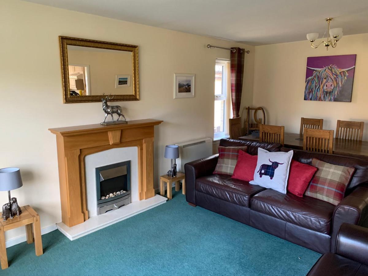 Cairngorm Cottage Авимор Екстериор снимка